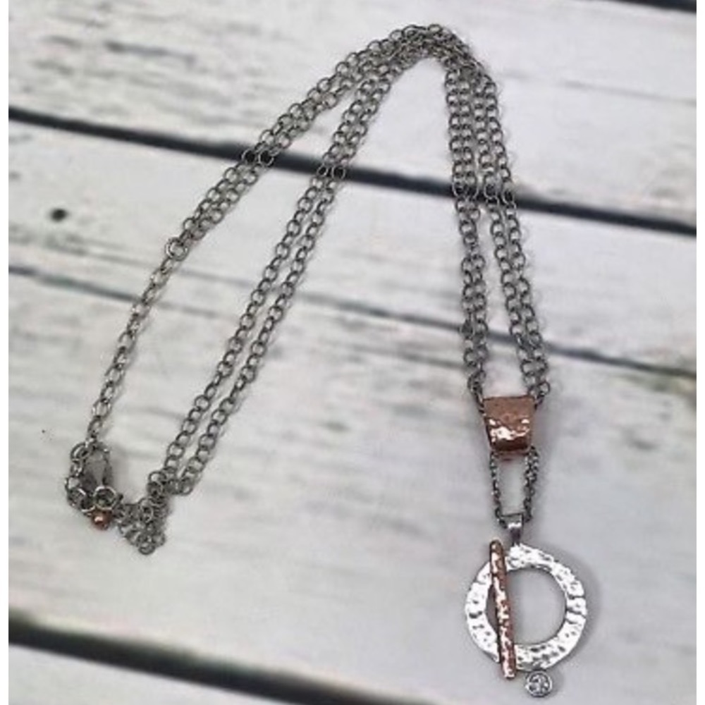 Silpada 925 Sterling Siver Two-Tone Toggle Pendant Necklace - Picture 3 of 3